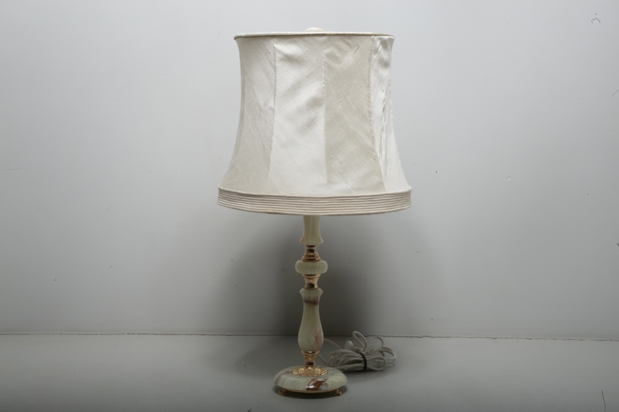 Bordslampa alabaster, 1970-1980 tal