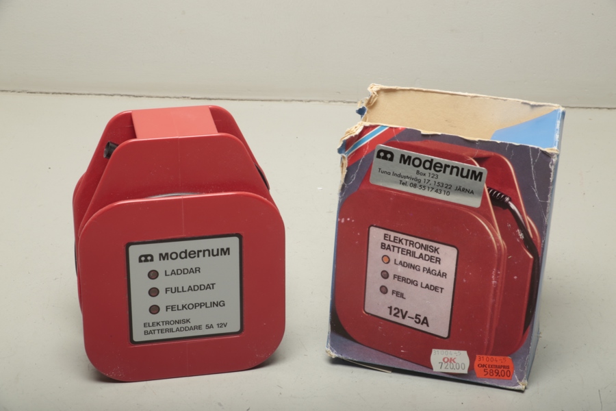 Modernum batteriladdare 12V, 5 amp