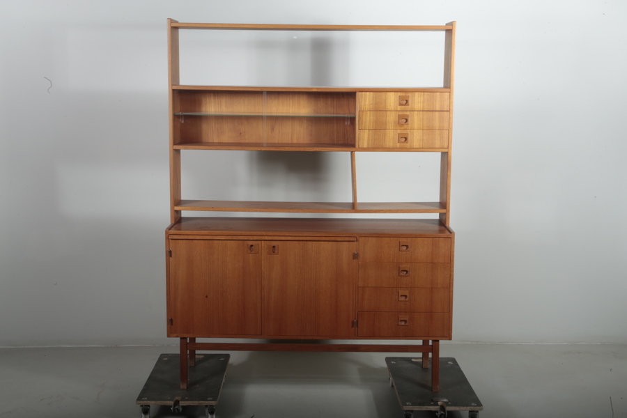 Bokhylla teak, Hovmantorps möbelfabrik, 1950-1960 tal_7145a_8dc4291076d334e_lg.jpeg