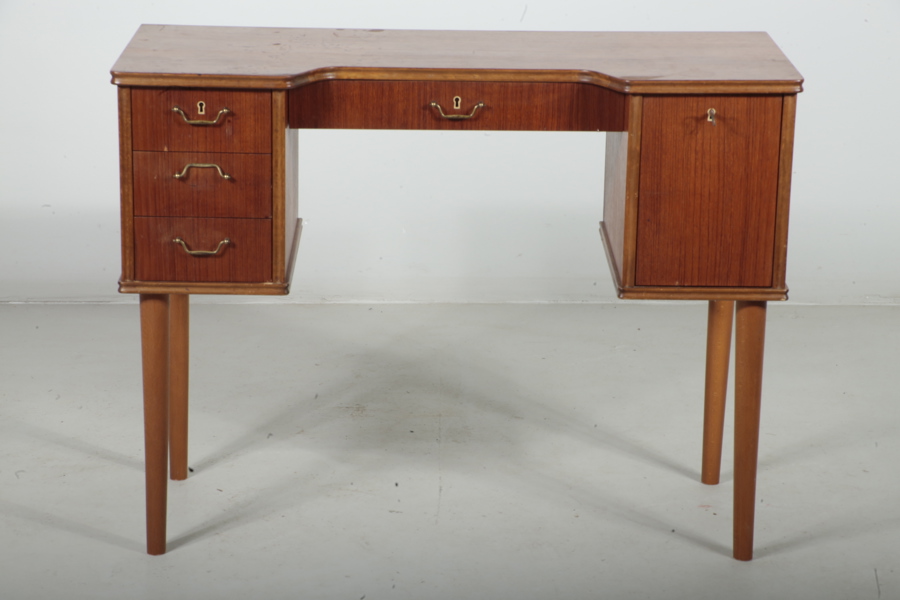 Skrivbord teak, 1950-1960 tal