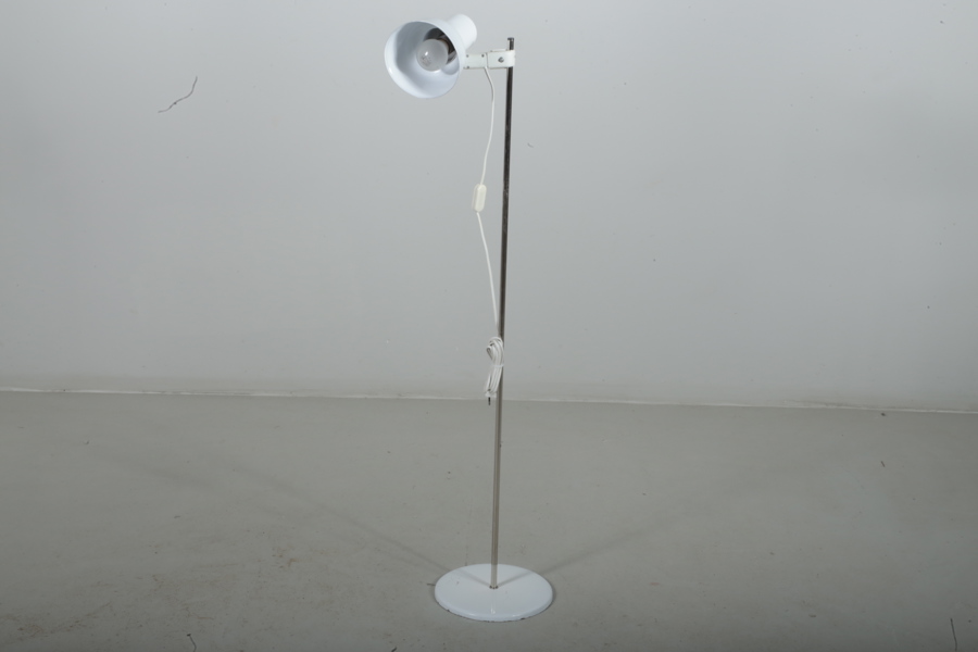 Golvlampa modern