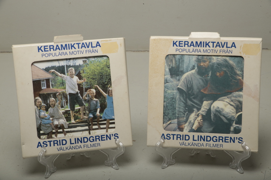 Keramiktavlor Astrid Lindgrens värld, 2 stycken