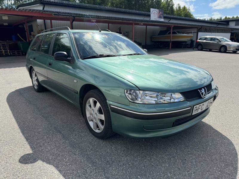 Peugeot 406 2.0, årsmodell 1999